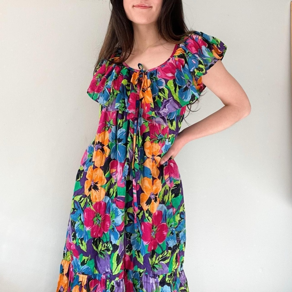 Vintage Floral Ruffle Dress